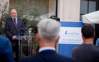 AmCham koktel s veleposlanikom SAD-a, Nj.E. W. R. Kohorstom